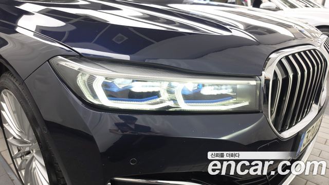 BMW 7 Series (G11) 745e iPerformance Design Pure Excellence 2020 — фото 28