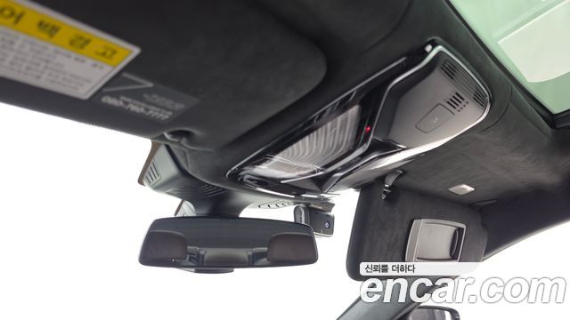 BMW 7 Series (G11) 745e iPerformance Design Pure Excellence 2020 — фото 39