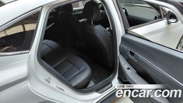 Hyundai Sonata (DN8) 2.0 LPG(rental car) Premium 2023 — фото 12