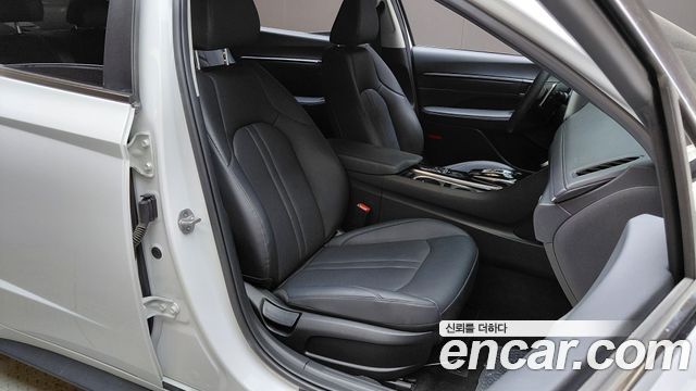 Hyundai Sonata (DN8) 2.0 LPG(rental car) Premium 2023 — фото 26
