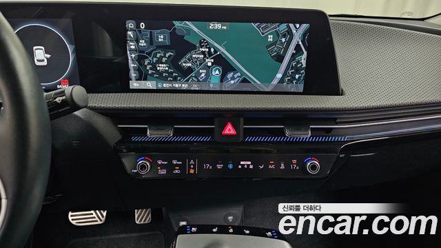 Kia EV6 Long Range Earth 2022 — фото 19