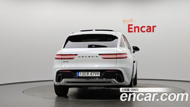Genesis GV70 2.5T Gasoline 2WD 2024 — фото 4