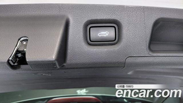 Hyundai Santa Fe HEV 1.6 2WD Prestige 2022 — фото 13
