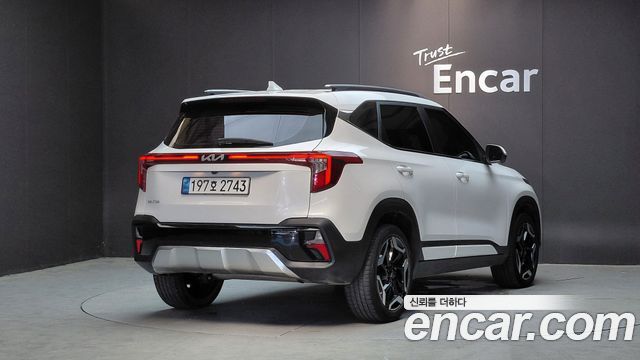 Kia Seltos Gasoline 2.0 2WD Signature 2023 — фото 2