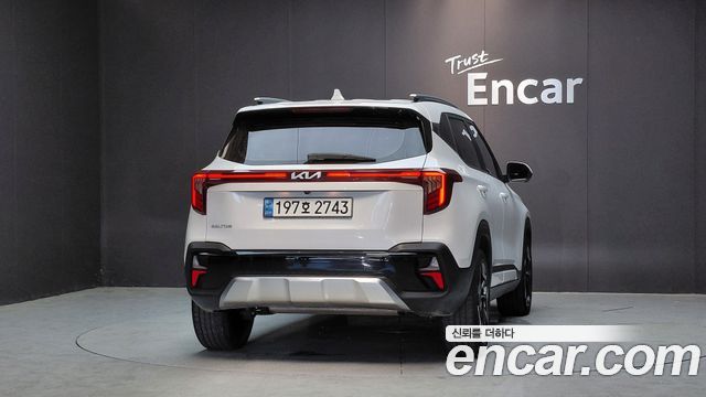 Kia Seltos Gasoline 2.0 2WD Signature 2023 — фото 4