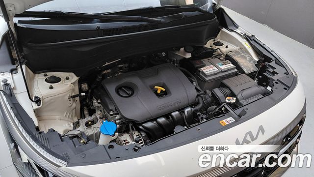Kia Seltos Gasoline 2.0 2WD Signature 2023 — фото 6