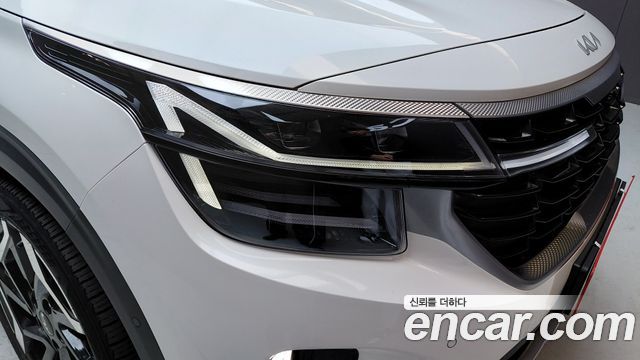 Kia Seltos Gasoline 2.0 2WD Signature 2023 — фото 22