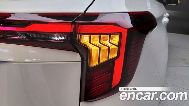Kia Seltos Gasoline 2.0 2WD Signature 2023 — фото 23