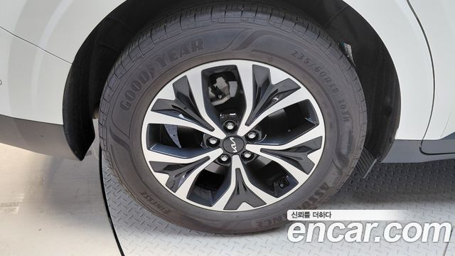 Kia Carnival (IV) Gasoline 9-Seater Noblesse 2023 — фото 5