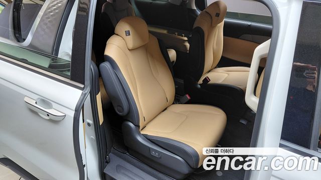 Kia Carnival (IV) Gasoline 9-Seater Noblesse 2023 — фото 11
