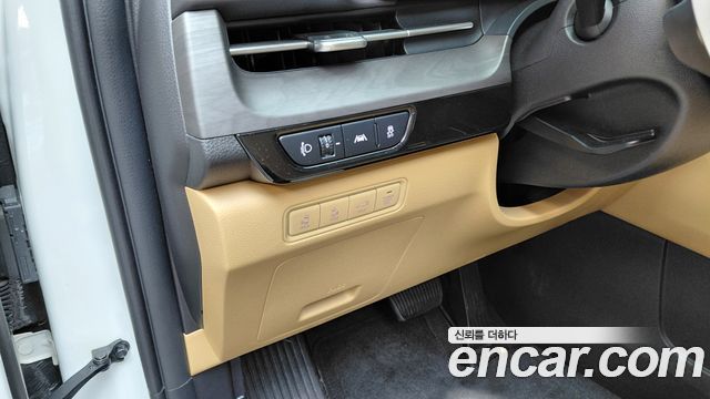 Kia Carnival (IV) Gasoline 9-Seater Noblesse 2023 — фото 19