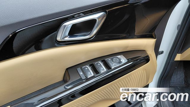 Kia Carnival (IV) Gasoline 9-Seater Noblesse 2023 — фото 27