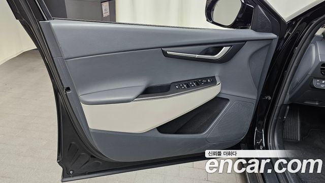 Kia EV6 Long Range Air 2022 — фото 30