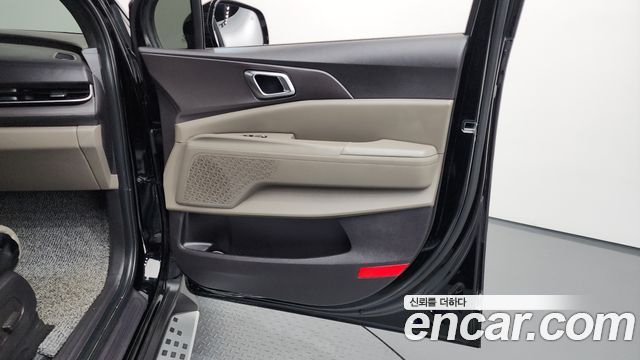 Kia Carnival (IV) Gasoline 9-Seater Hi Limousine (7-seater Limousine(Special vehicle) 2025 — фото 30