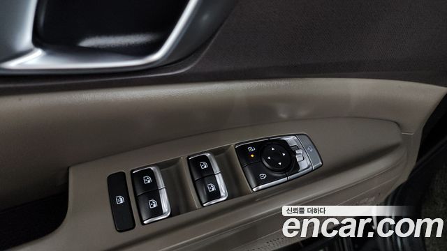 Kia Carnival (IV) Gasoline 9-Seater Hi Limousine (7-seater Limousine(Special vehicle) 2025 — фото 34
