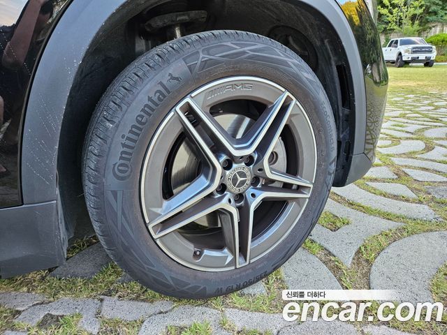 Mercedes-Benz GLA-Class (H247) GLA250 4MATIC 2021 — фото 6
