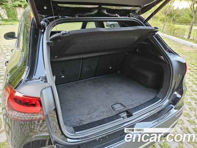 Mercedes-Benz GLA-Class (H247) GLA250 4MATIC 2021 — фото 24