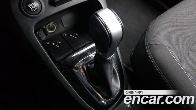 Renault Korea QM3 LE 2016 — фото 9