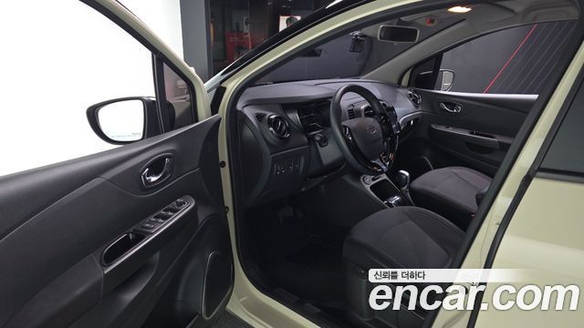 Renault Korea QM3 LE 2016 — фото 10