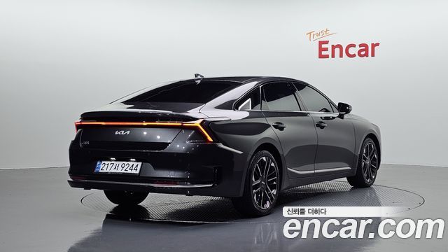Kia K8 2.5 Gasoline 2WD Signature 2025 — фото 2
