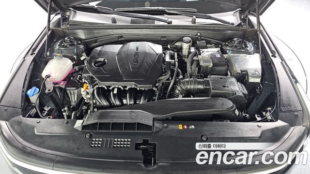 Kia K8 2.5 Gasoline 2WD Signature 2025 — фото 6
