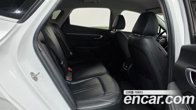 Hyundai Sonata The Edge (DN8) 2.0 Premium 2024 — фото 15