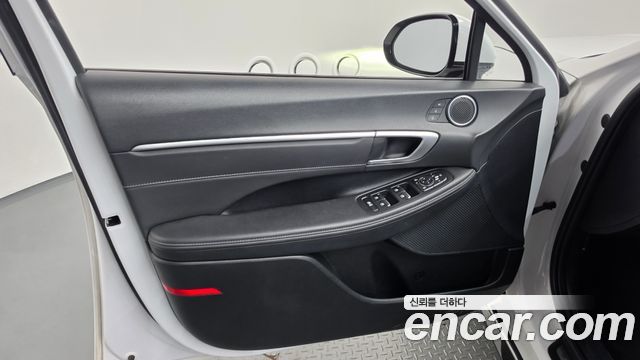 Hyundai Sonata The Edge (DN8) 2.0 Premium 2024 — фото 30