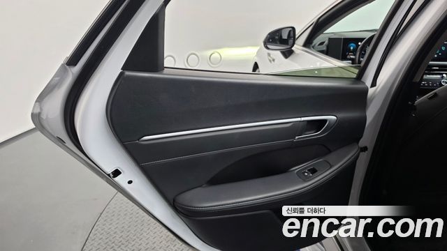 Hyundai Sonata The Edge (DN8) 2.0 Premium 2024 — фото 31