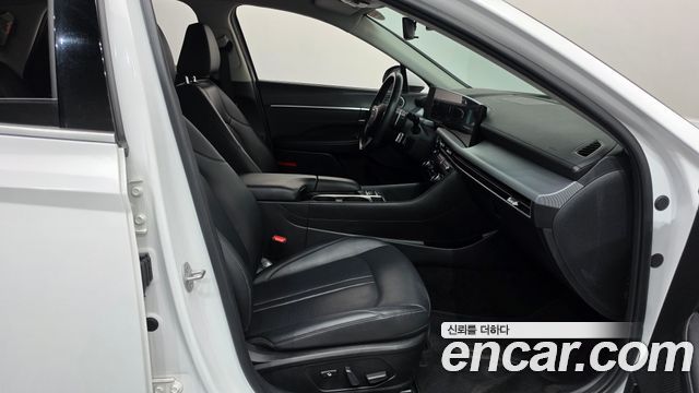 Hyundai Sonata The Edge (DN8) 2.0 Premium 2024 — фото 32