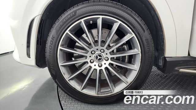 Mercedes-Benz GLE-Class (W167) GLE400d 4MATIC Coupe 2023 — фото 5