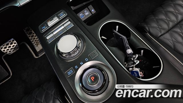 Genesis GV70 2.2 Diesel AWD 2022 — фото 9