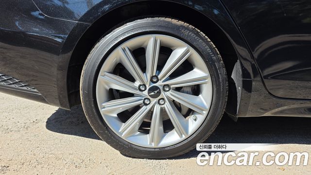 Genesis G70 Gasoline 2.5T 4WD 2025 — фото 5