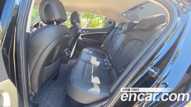 Genesis G70 Gasoline 2.5T 4WD 2025 — фото 12