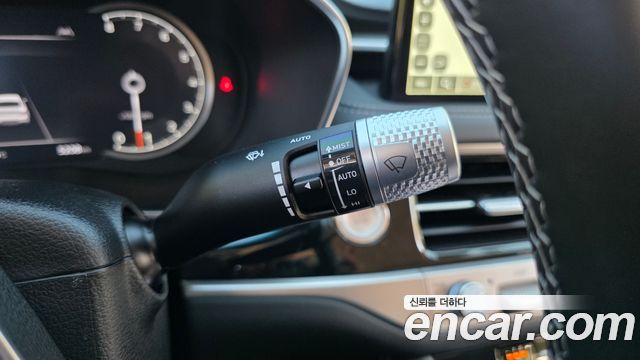 Genesis G70 Gasoline 2.5T 4WD 2025 — фото 19