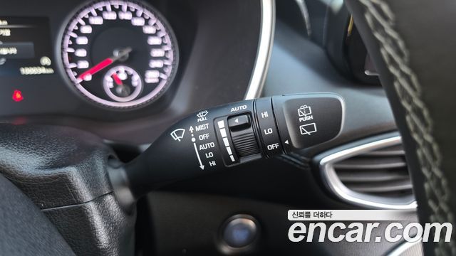 Hyundai Santa Fe Diesel 2.2 2WD Exclusive 2023 — фото 20