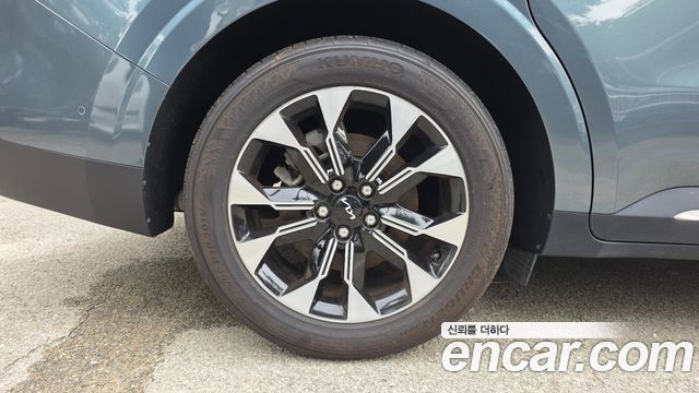 Kia Carnival (IV) Gasoline 9-Seater Signature 2022 — фото 5