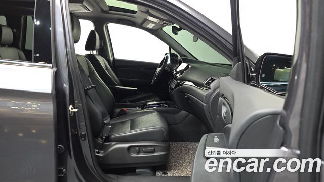 Honda Pilot (III) 3.5 Elite 2019 — фото 11