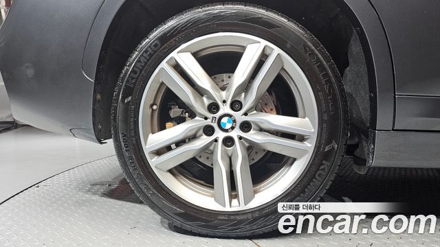 BMW X1 (F48) xDrive 20d M Sport package 2016 — фото 5