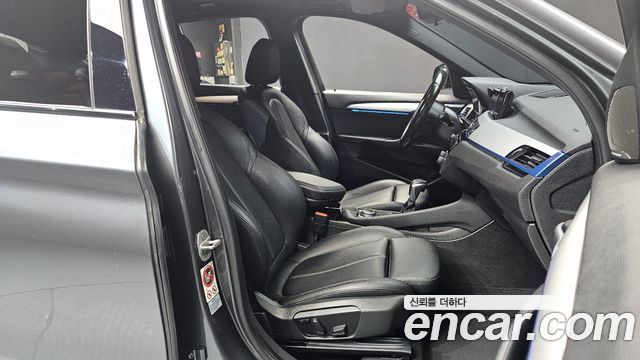 BMW X1 (F48) xDrive 20d M Sport package 2016 — фото 16