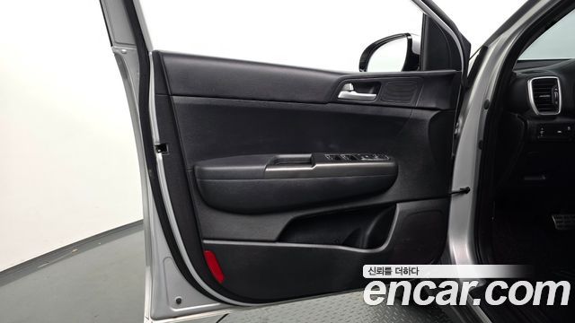 Kia Sportage The Bold Diesel 1.6 4WD Trendy 2022 — фото 24