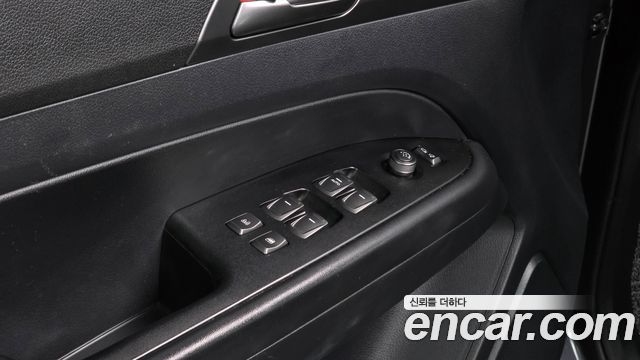 KG Mobility (SsangYong) Rexton Sports Diesel 2.2 4WD Prestige 2021 — фото 16