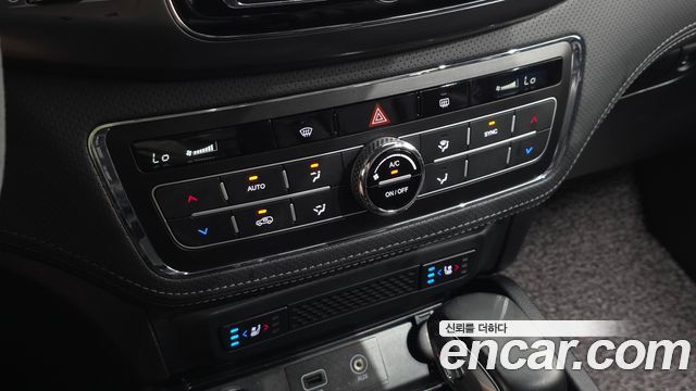 KG Mobility (SsangYong) Rexton Sports Diesel 2.2 4WD Prestige 2021 — фото 18