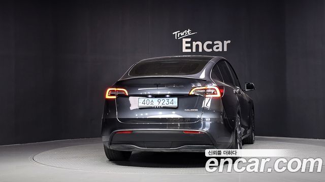 Tesla Model Y Performance AWD 2024 — фото 4
