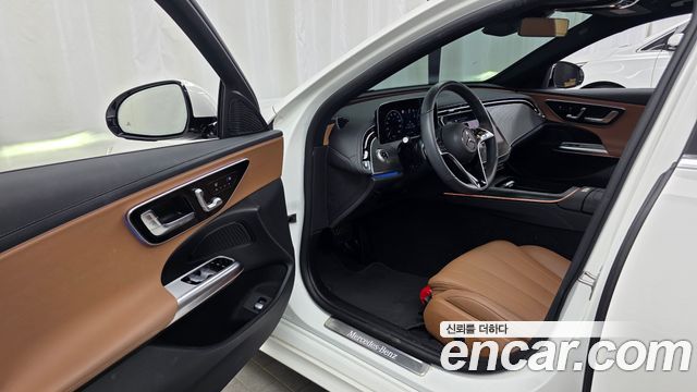 Mercedes-Benz E-Class (W214) E200 Avantgarde 2025 — фото 10