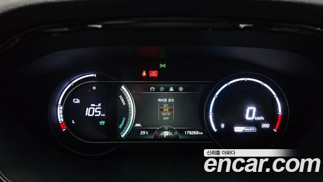 Kia Niro Plus Earth 2023 — фото 8