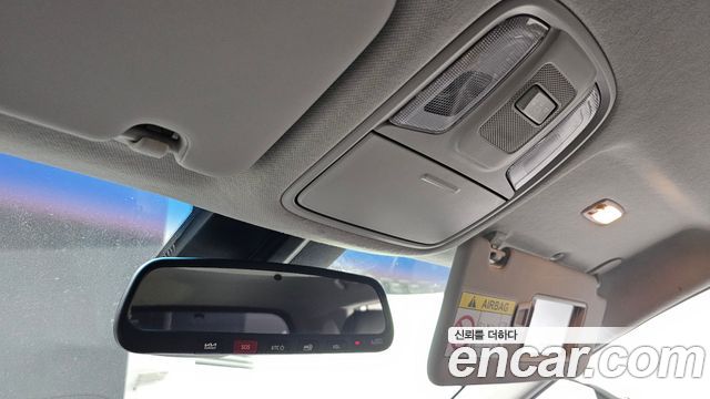 Kia Niro Plus Earth 2023 — фото 19