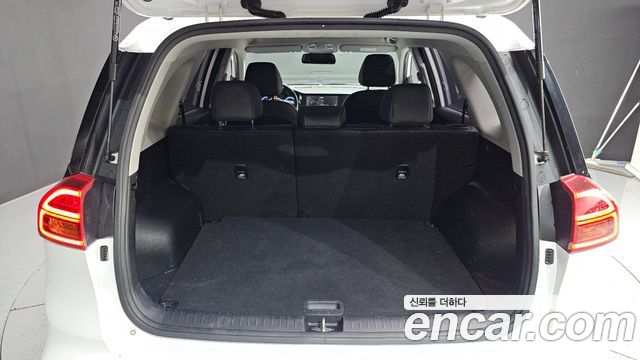 Kia Niro Plus Earth 2023 — фото 20