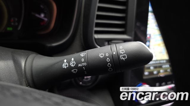 Renault Korea QM6 2.0 GDe PREMIERE 2WD 2020 — фото 31
