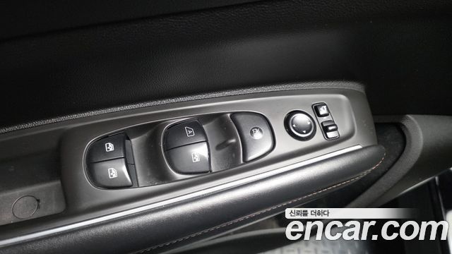 Renault Korea QM6 2.0 GDe PREMIERE 2WD 2020 — фото 32