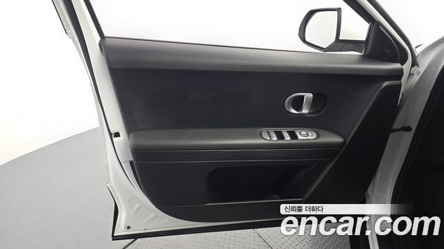 Hyundai Ioniq 5 Long range Commercial Long Range Package 2023 — фото 24